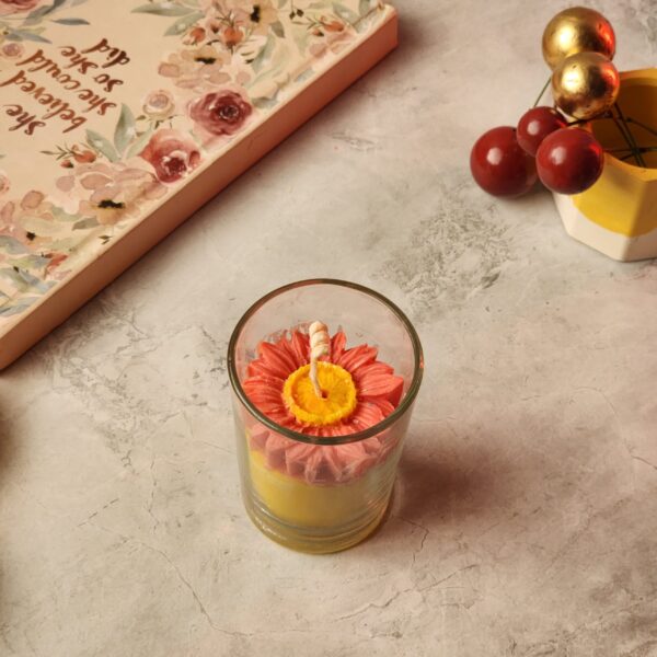 Sunflower Theme Candle - Image 2