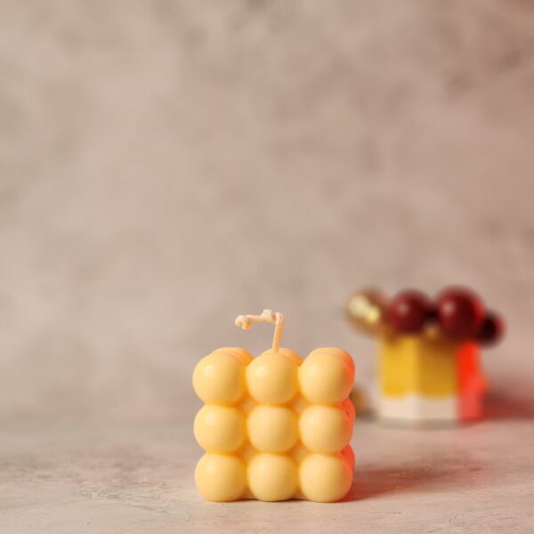 Big Bubble Candle - Image 3