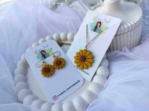Sunflower Earrings - Image 3